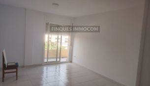 PISO DE 2 HABITACIONES EN ZONA RESIDENCIAL