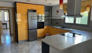 Es ven magnífica casa a Els Escuts, Llagostera